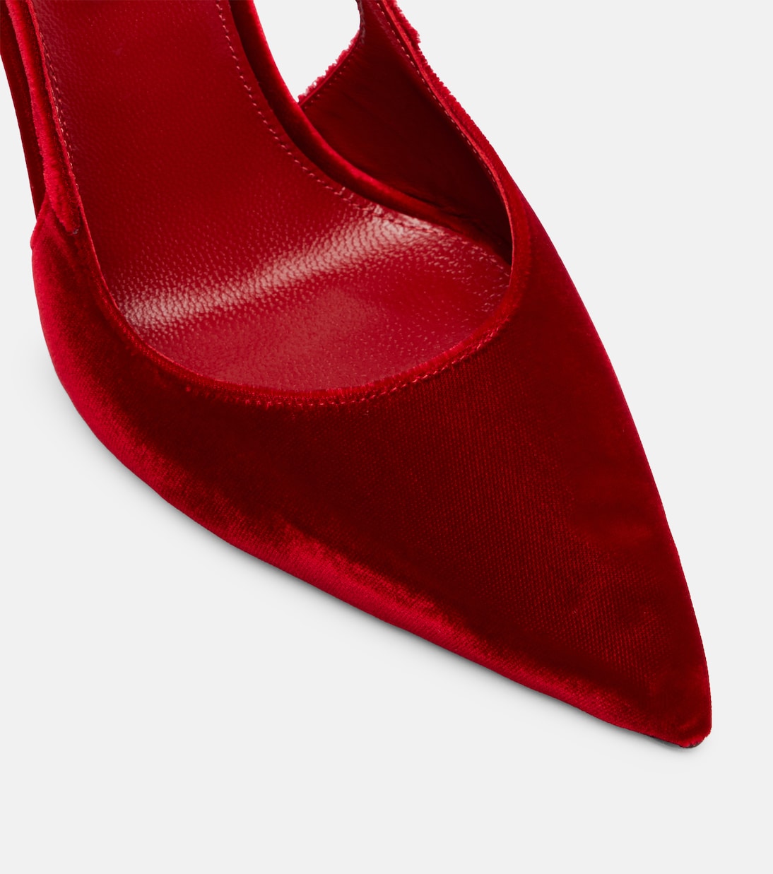 Dangerous Liaisons 105 velvet pumps | Aquazzura