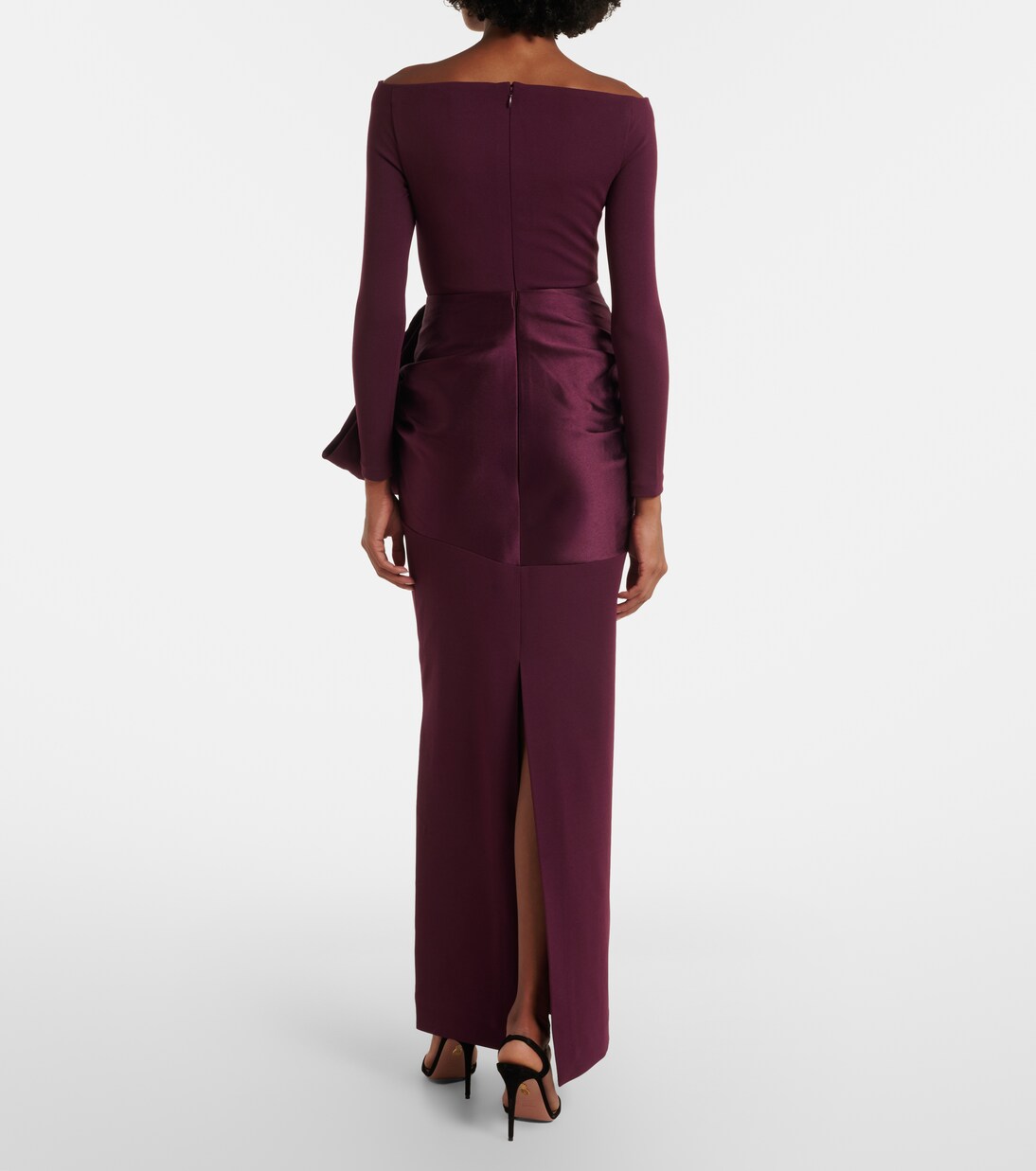 Robe Kori à finitions en satin | Solace London