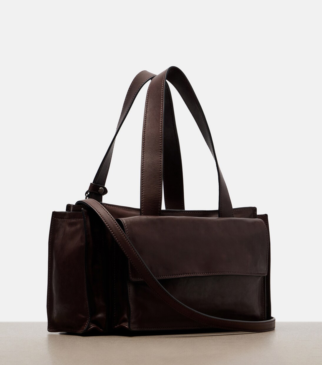 Utilitaire leather shoulder bag | Miu Miu
