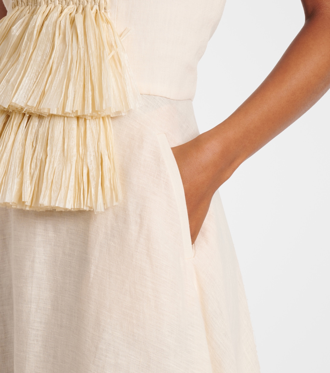 Abito lungo in lino con decorazioni  | Johanna Ortiz