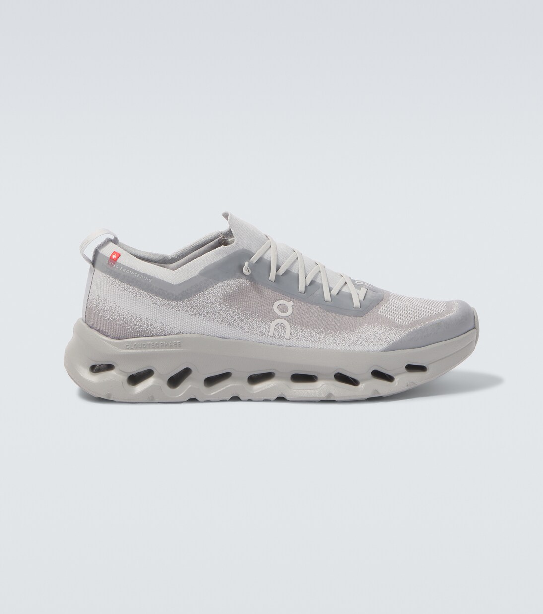 x Zendaya Cloudtilt Moon running shoes | On