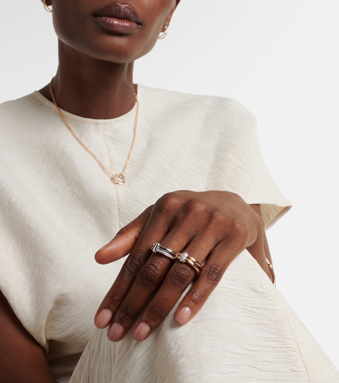 Bague Together en or blanc 18 ct et diamants | Pomellato