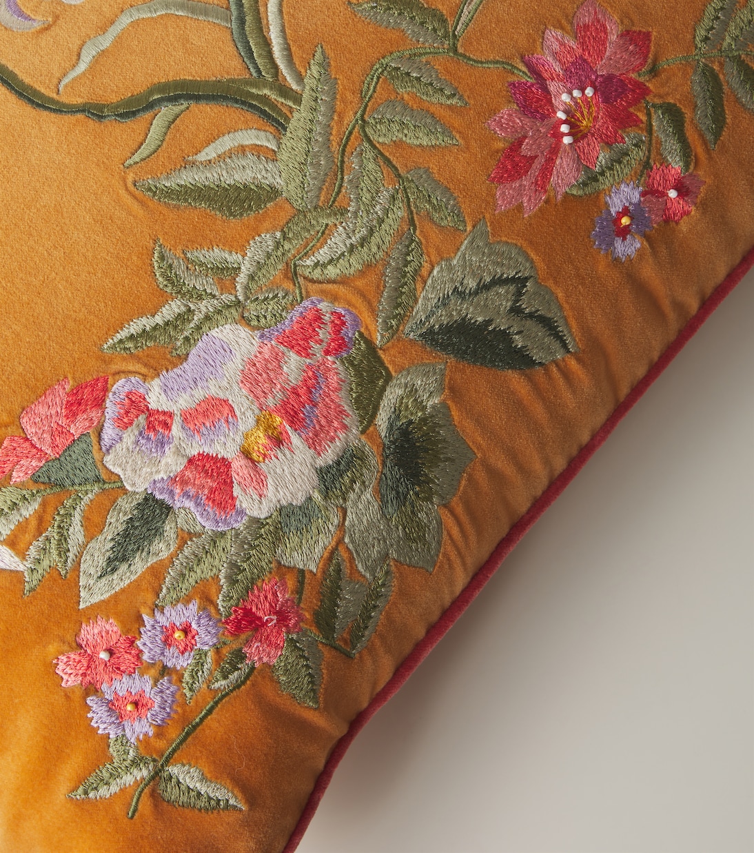 Embroidered cotton velvet cushion | Les-Ottomans
