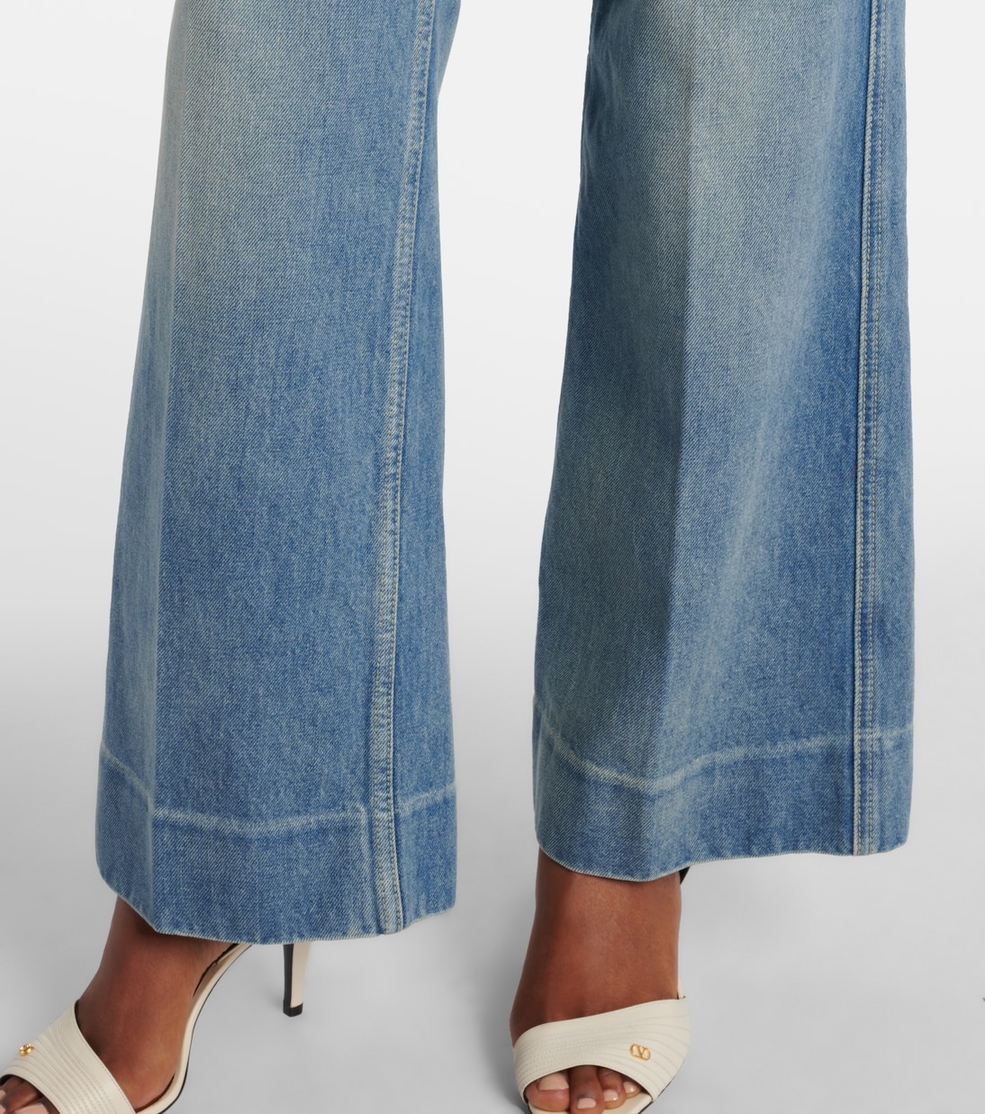 Mid-Rise Wide-Leg Jeans VGold | Valentino
