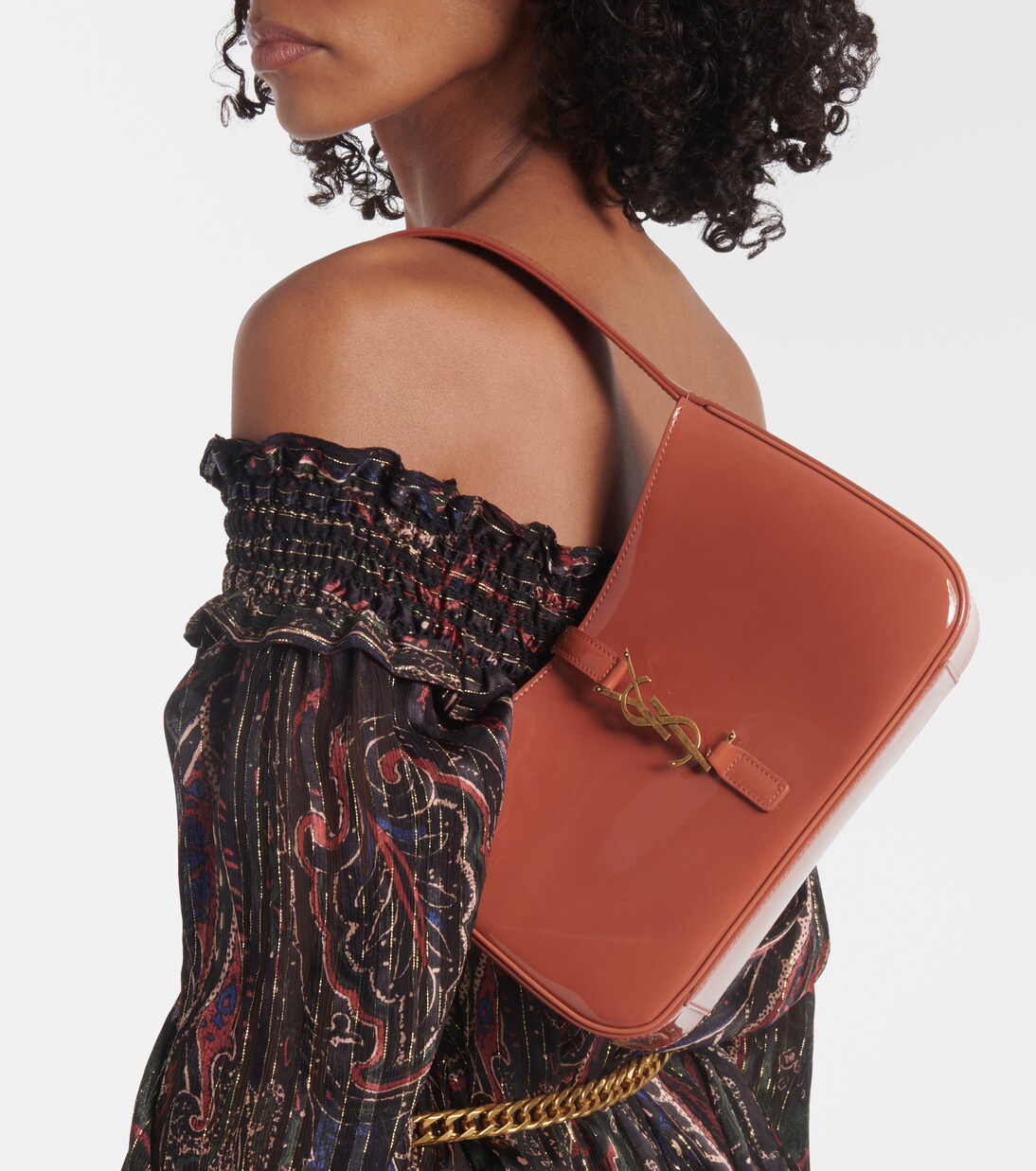 Le 5 à 7 patent leather shoulder bag | Saint Laurent