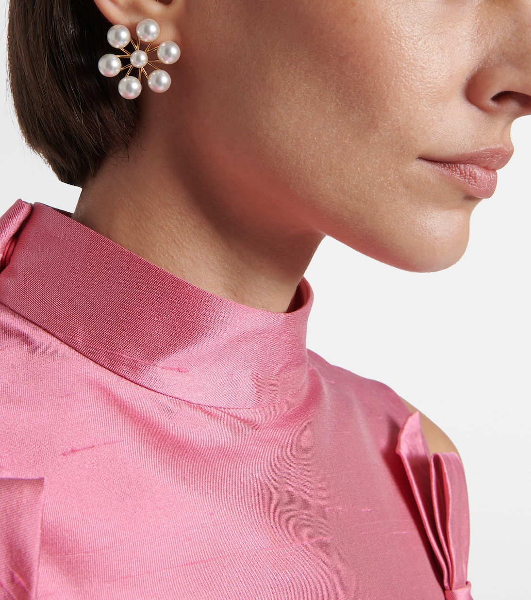 Floral faux pearl earrings | Oscar de la Renta