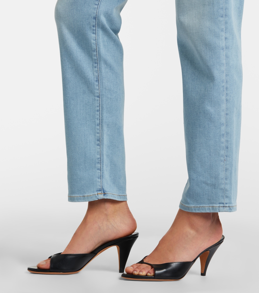 Girlfriend skinny jeans | AG Jeans