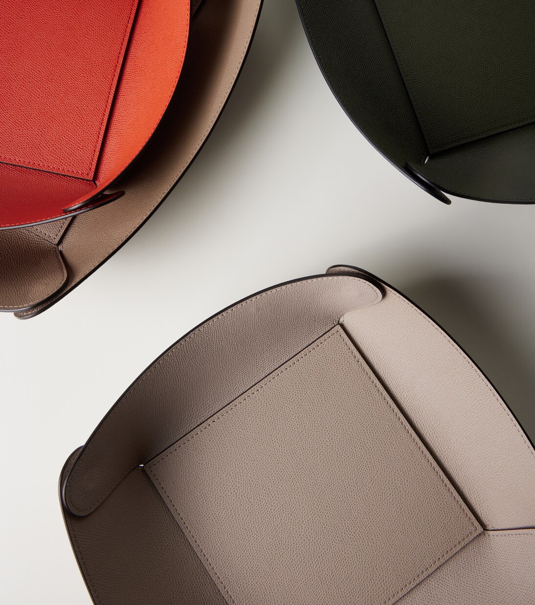 Vide-poches Safran Medium en cuir | Giobagnara