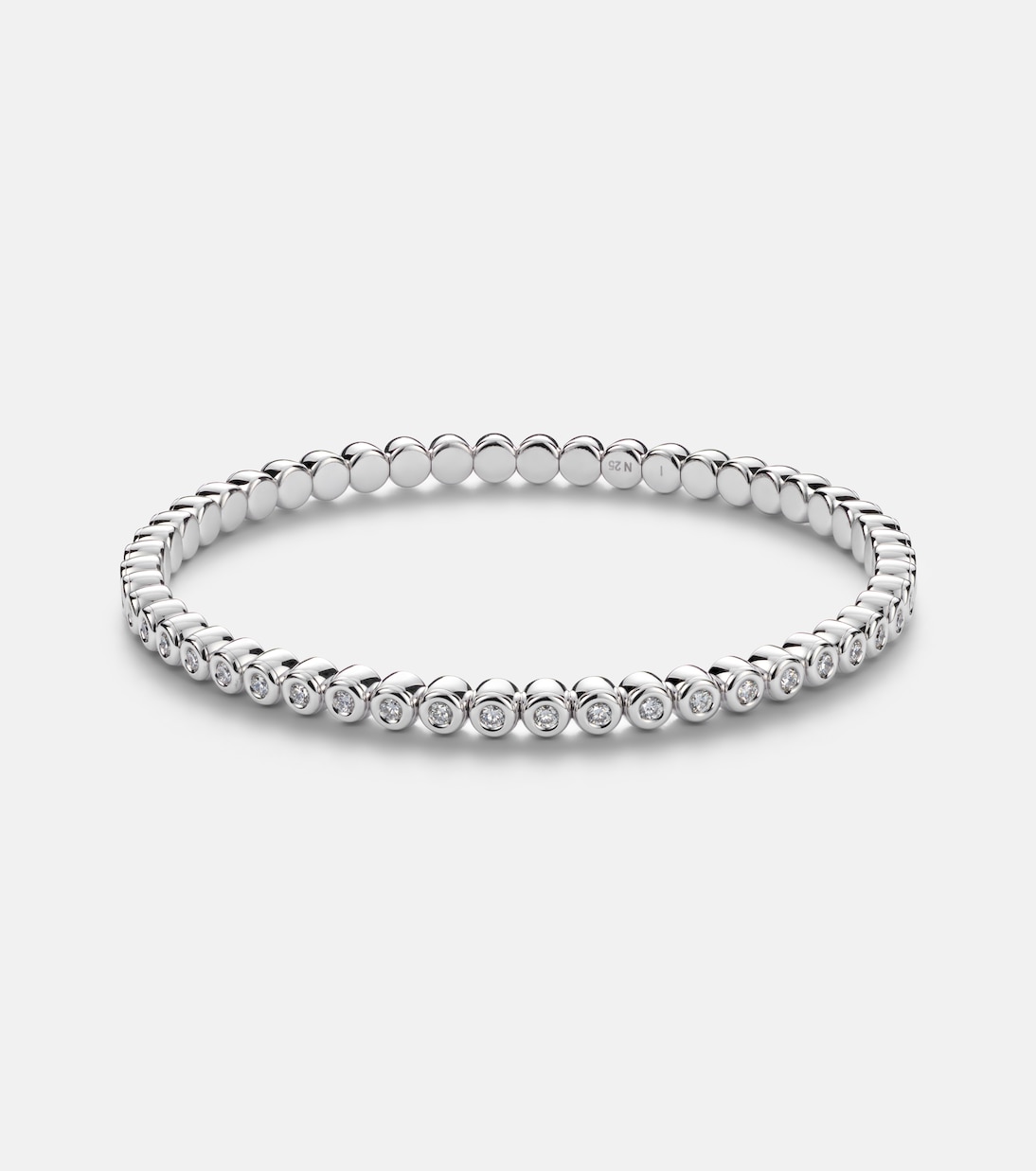 Stretchy 18kt white gold bracelet with diamonds | Bucherer Fine Jewellery