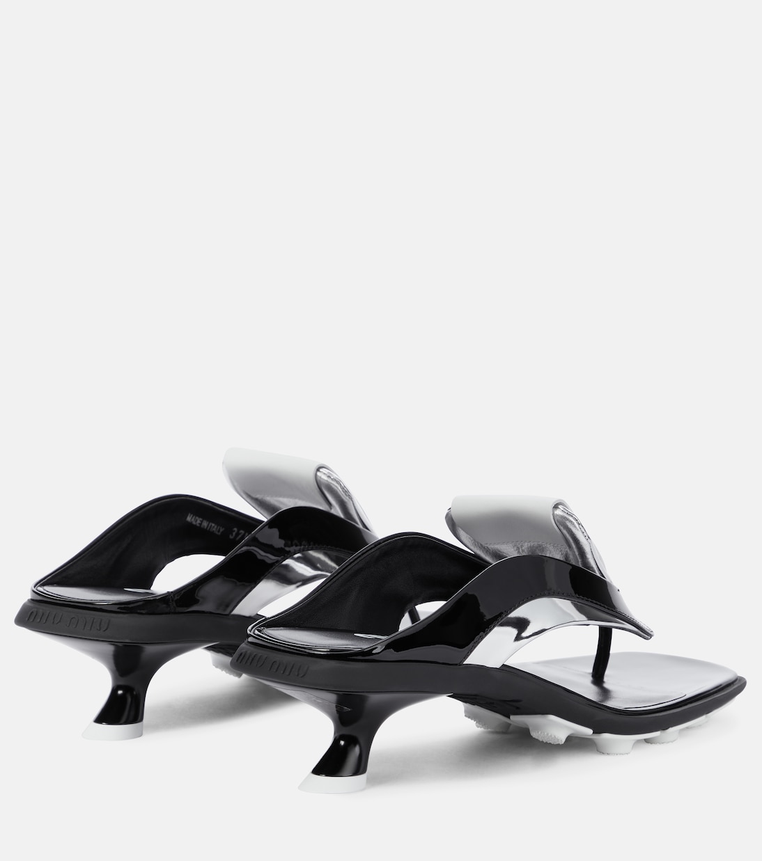 Sandalen aus Lackleder | Miu Miu