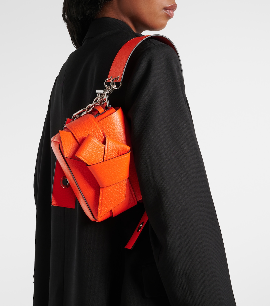 Schultertasche Musubi aus Leder | Acne Studios