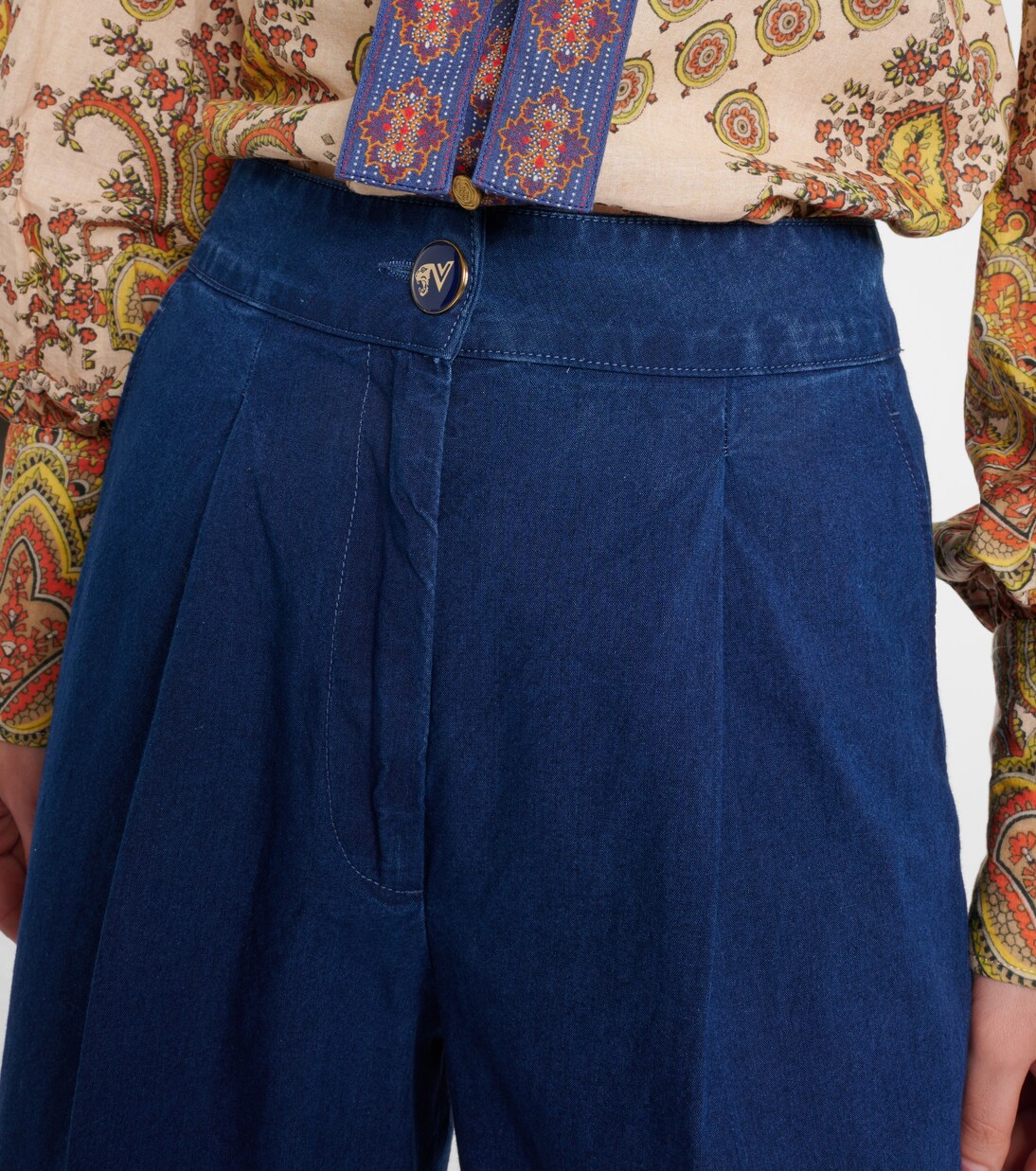 Jeans a gamba larga e vita alta | Valentino