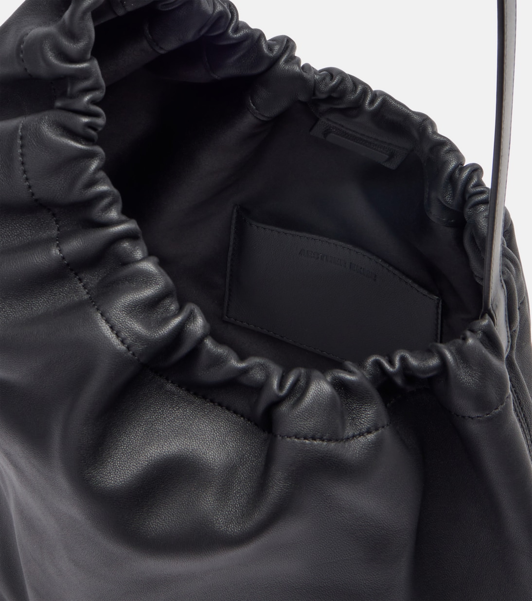 Schultertasche Demi Lune Cloud Medium aus Leder | Aesther Ekme