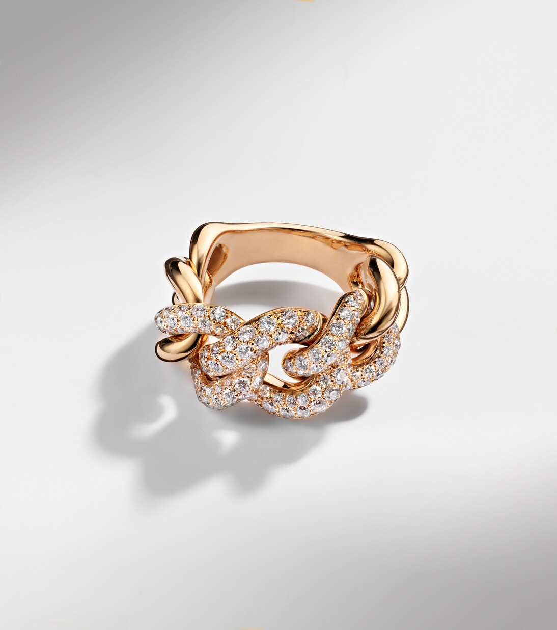 Catene 18kt rose gold ring with white diamonds | Pomellato