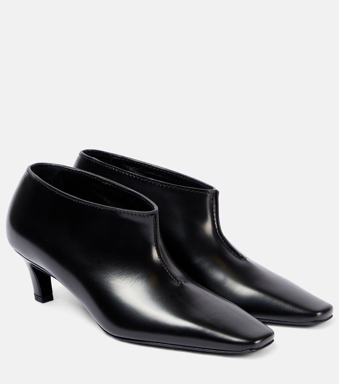 Wide Shaft leather ankle boots | Toteme