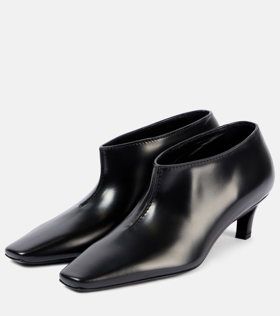 Wide Shaft leather ankle boots | Toteme