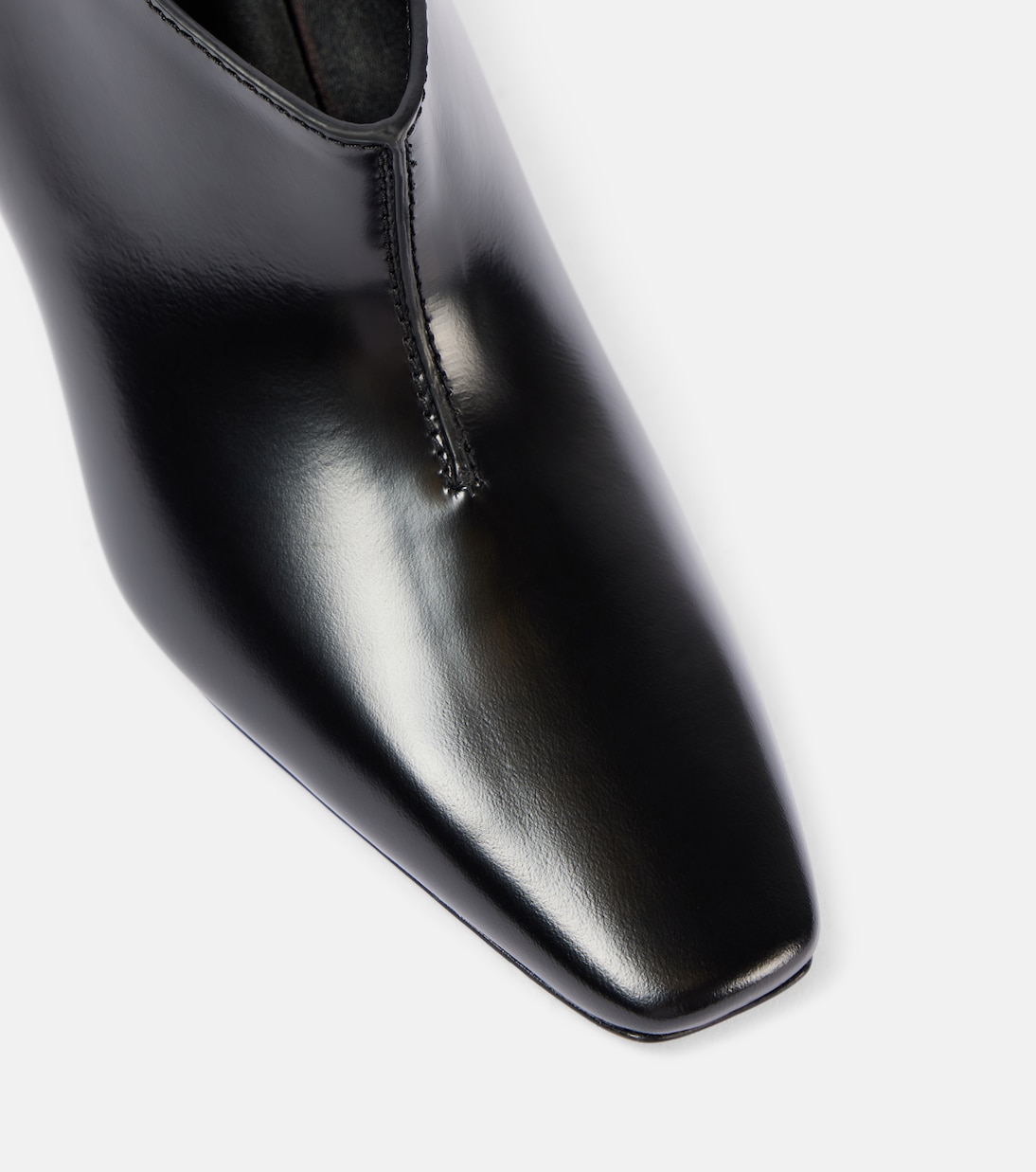 Wide Shaft leather ankle boots | Toteme