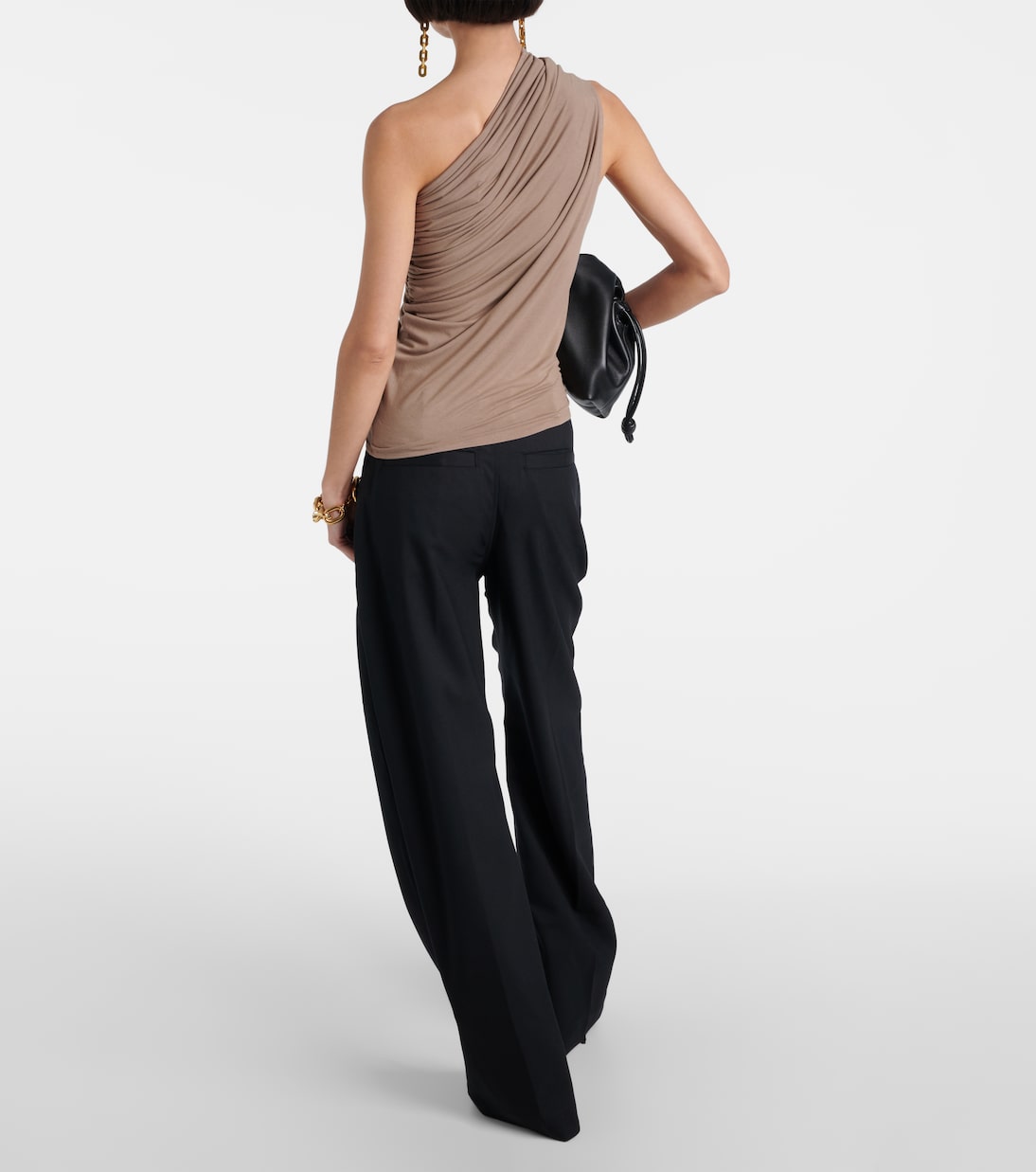 One-Shoulder-Top Pillar | Entire Studios