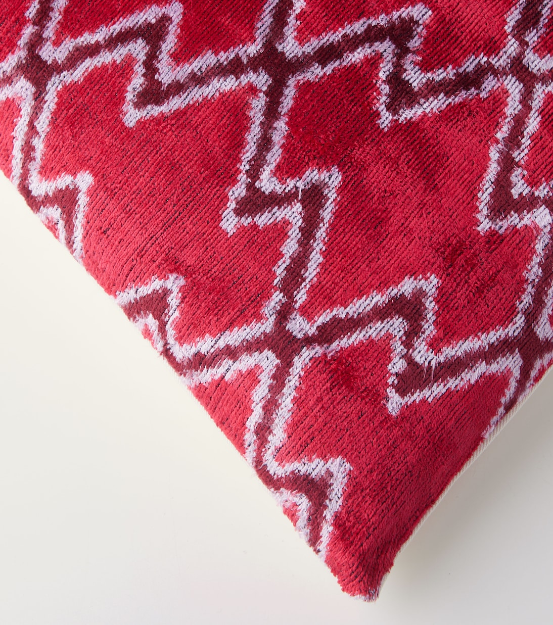 Kissen aus Seidensamt | Les-Ottomans