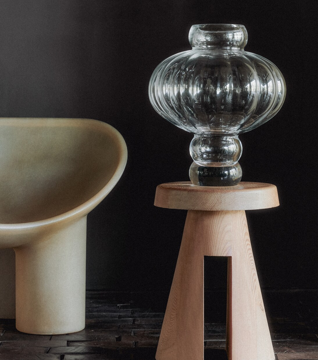 Balloon 03 glass vase  | Louise Roe