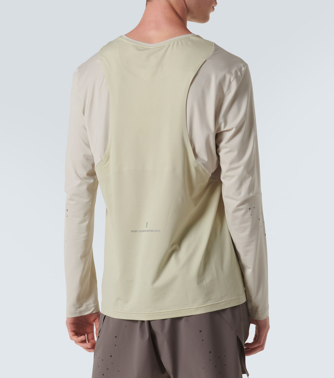 x Post Archive Faction top técnico | On