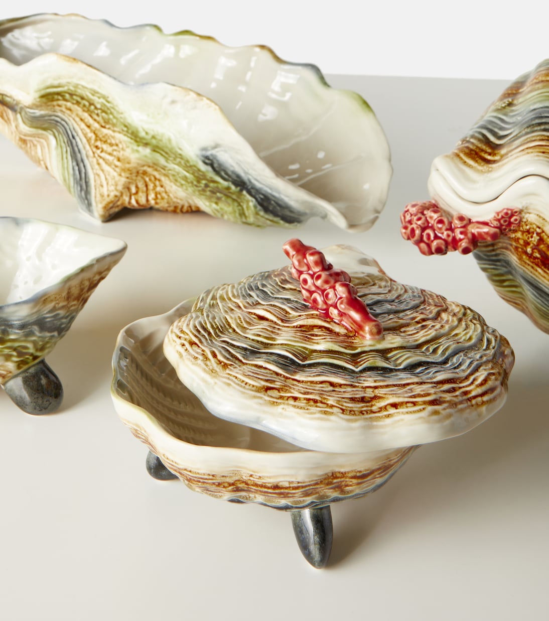 Oyster earthenware tureen | Bordallo Pinheiro