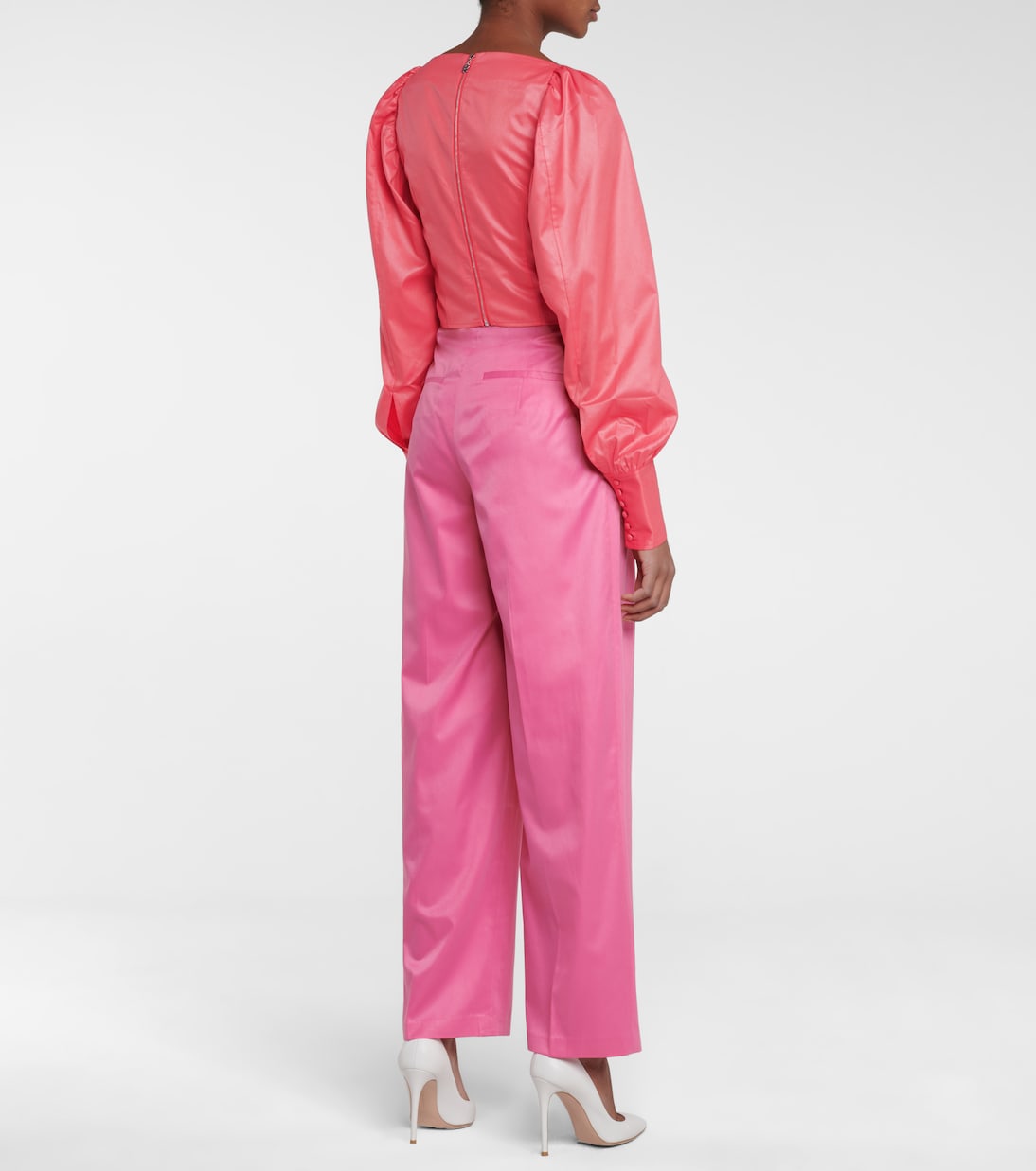 Cropped-Top Joni | Rotate