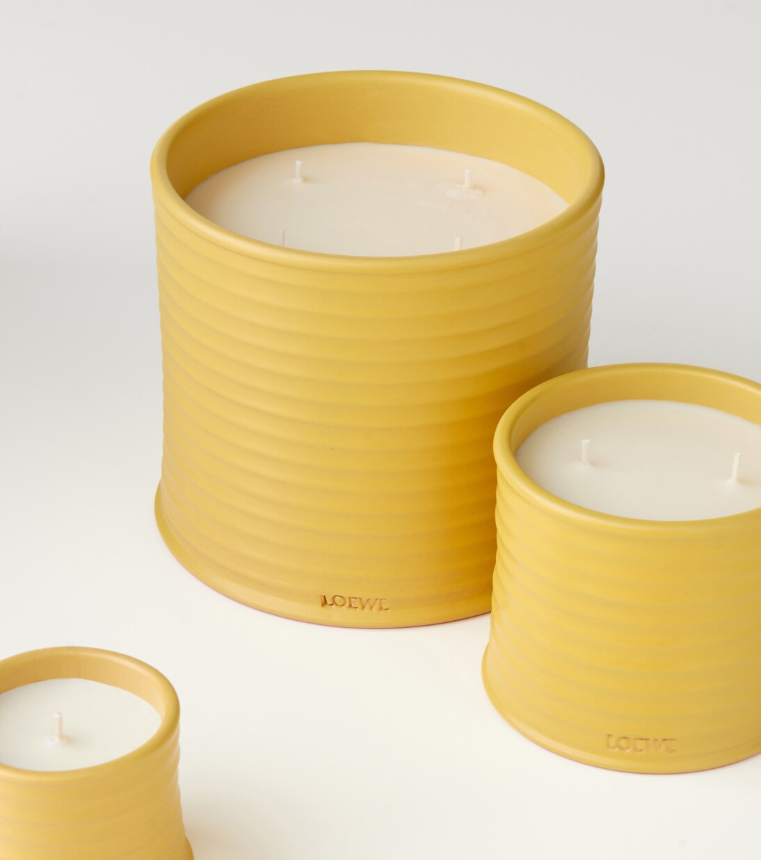 Duftkerze Honeysuckle Large | Loewe Home Scents