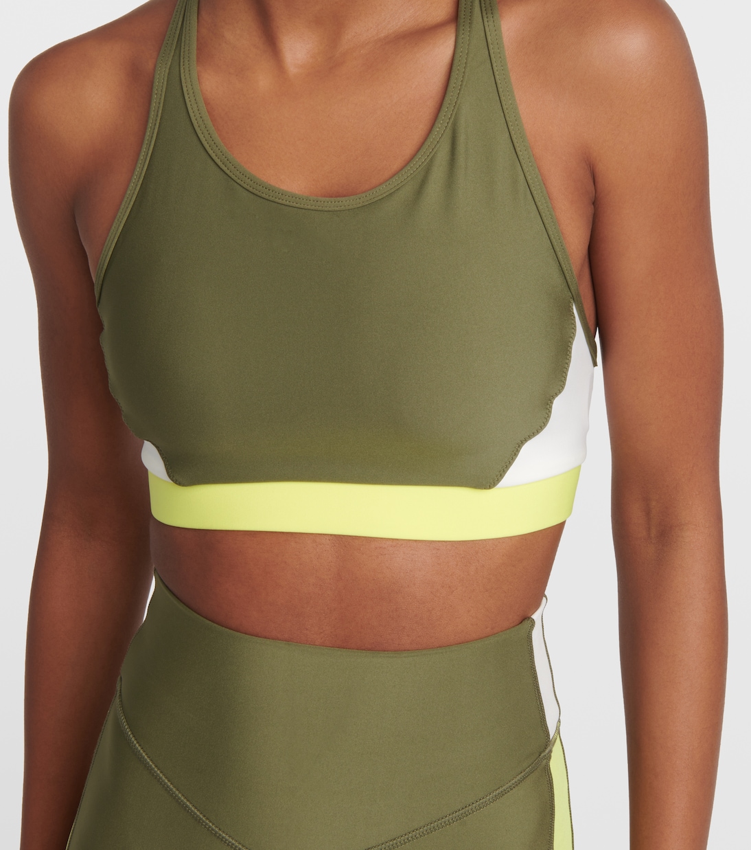 Sport-BH Beat Linda | The Upside