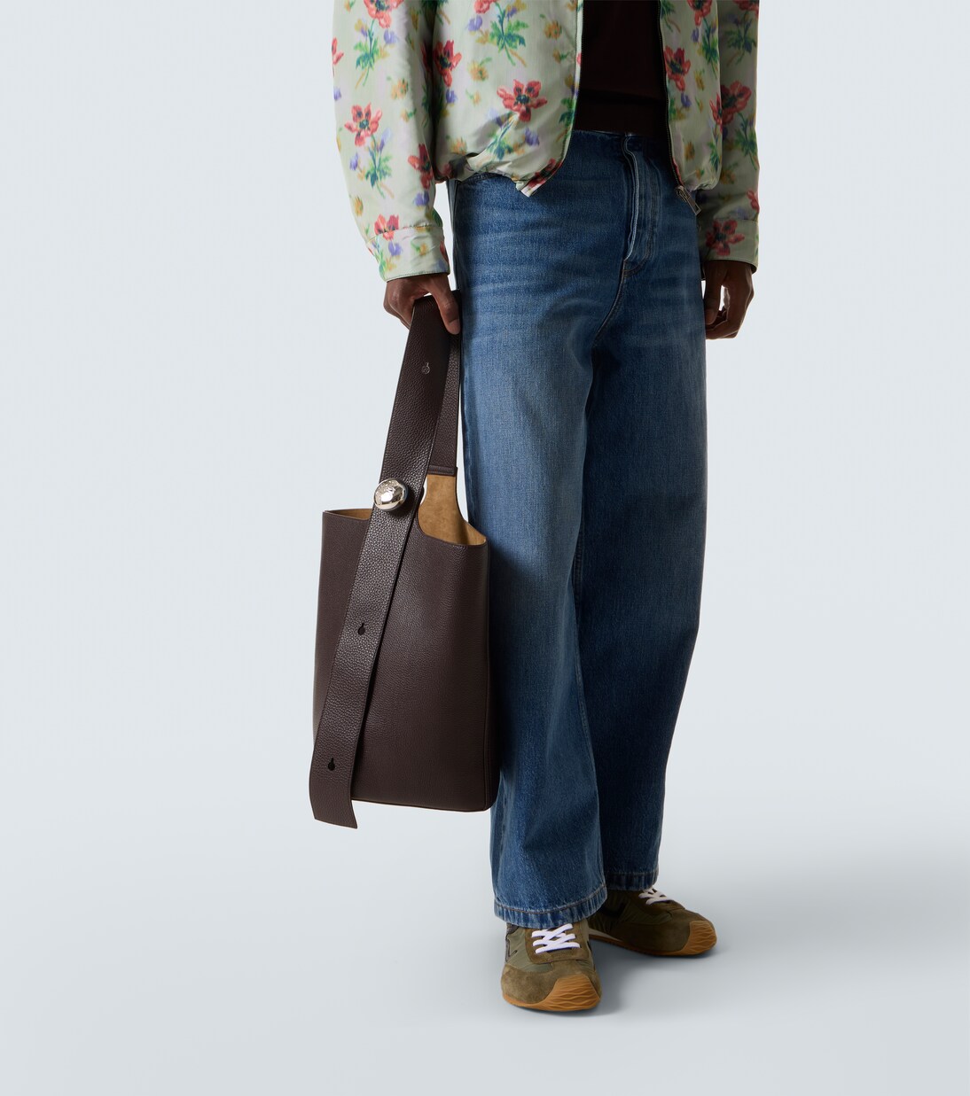 Pebble Large leather bucket bag | Loewe