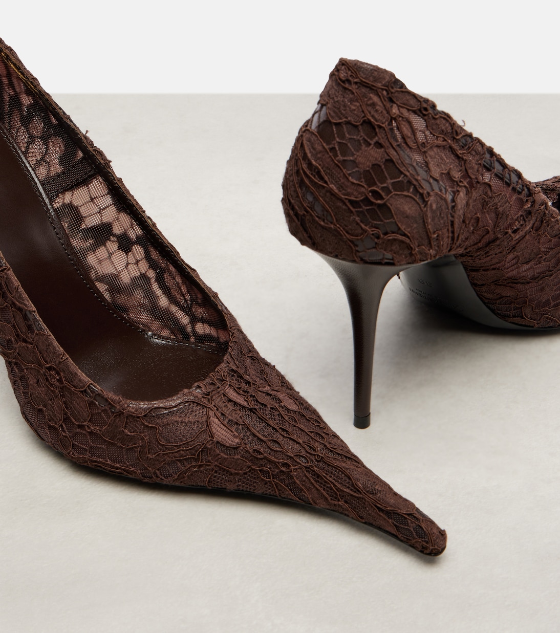 Thierry 95 tulle lace pumps | Saint Laurent