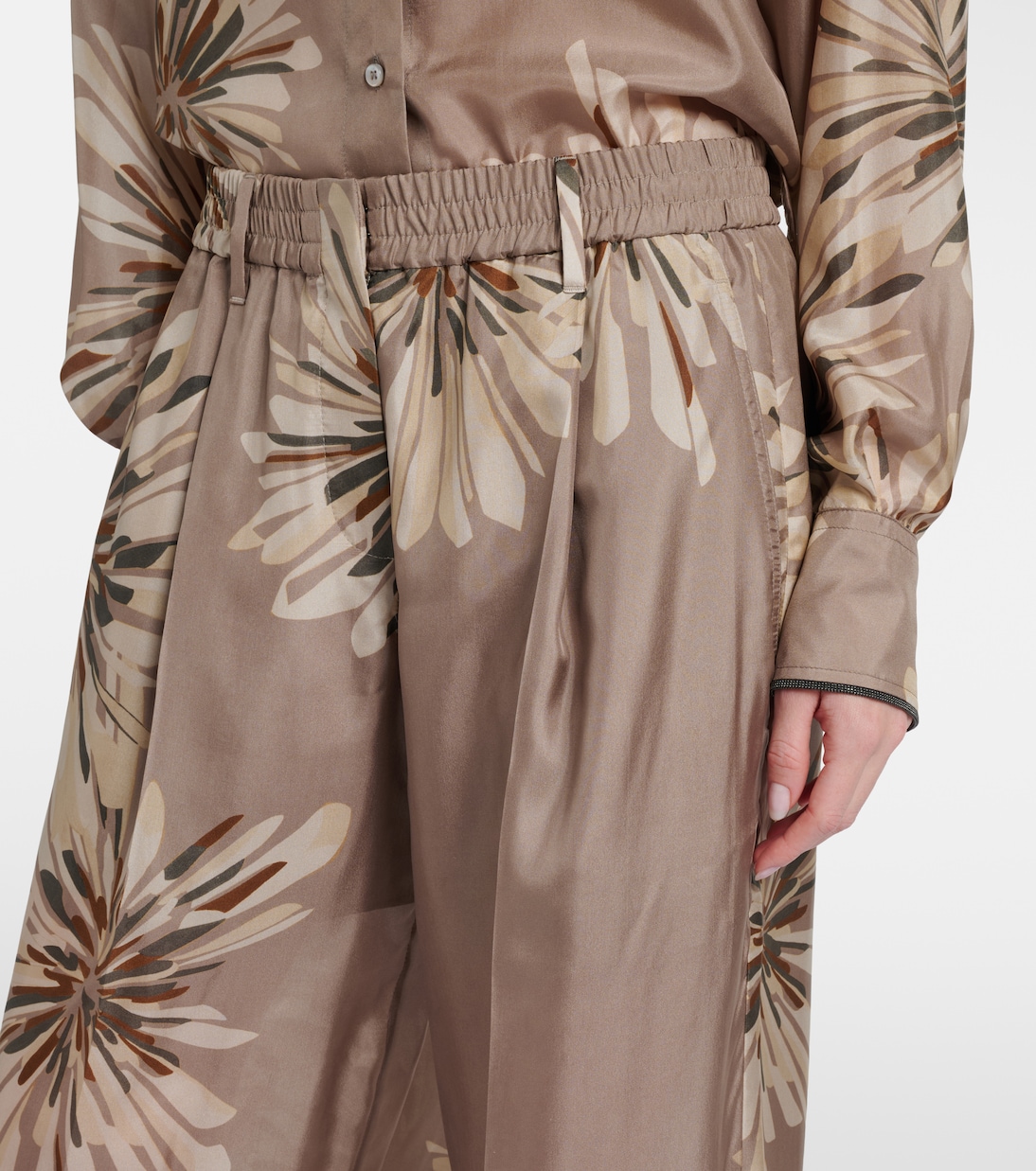 Pantaloni a gamba larga in pongé di seta | Brunello Cucinelli