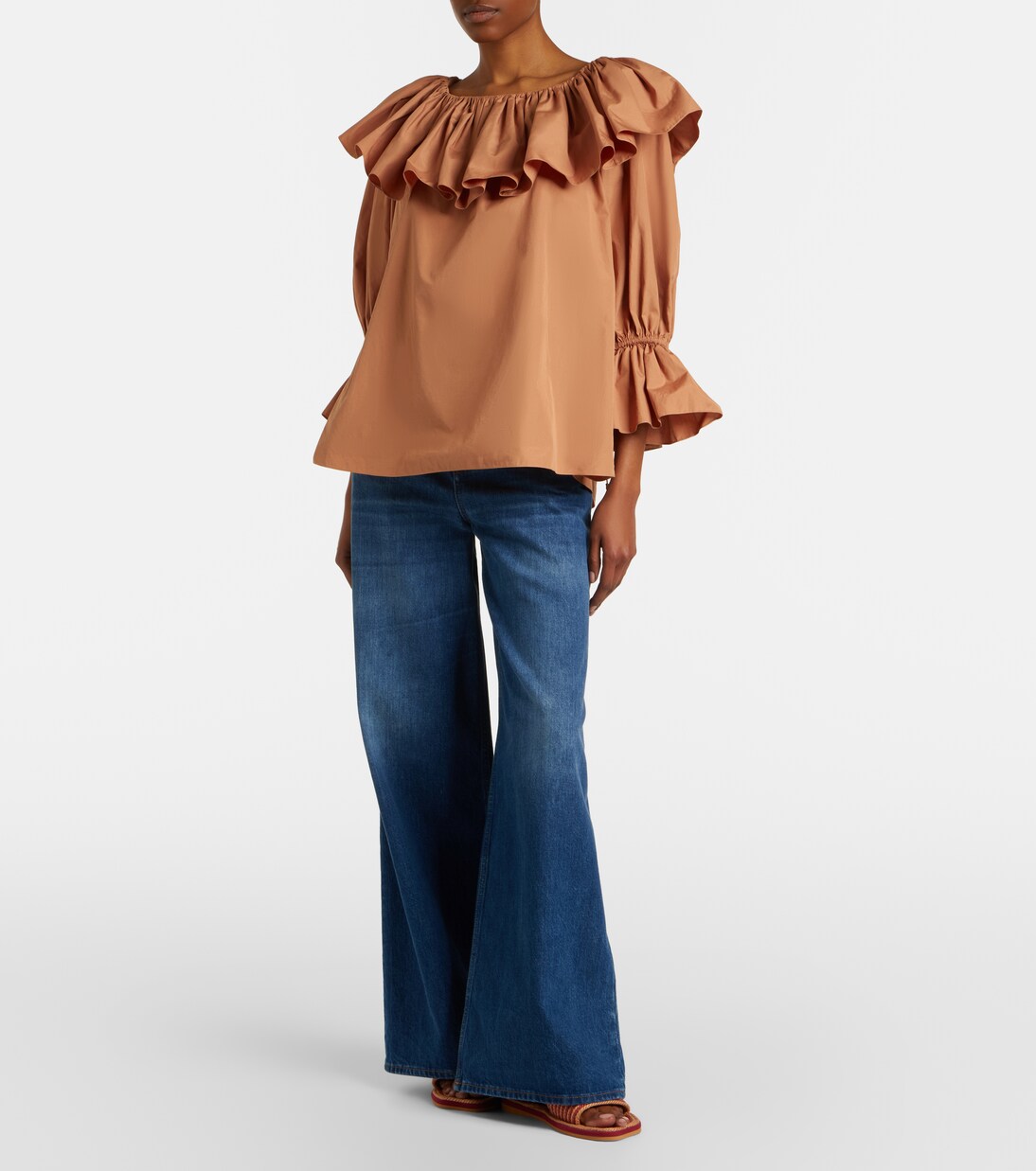 Chloé Sand logo slides | Chloé