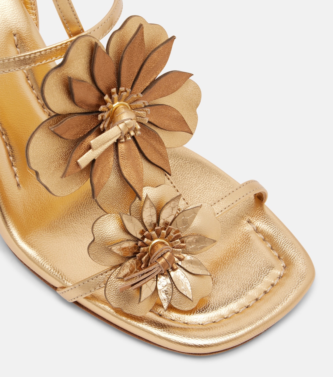 Belara金属感皮革凉鞋 | Zimmermann