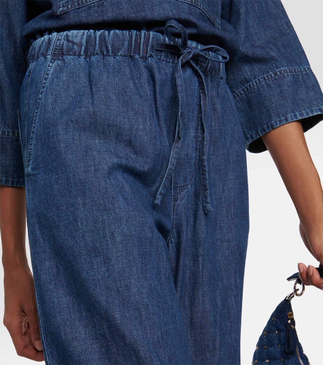 High-Rise Wide-Leg Jeans aus Chambray | Valentino