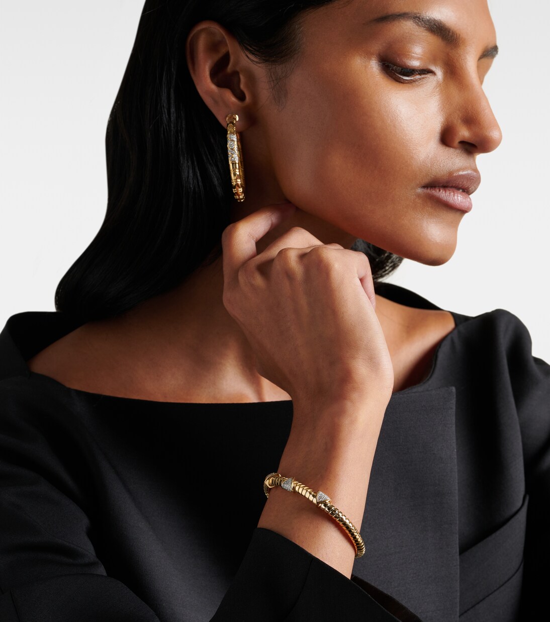 Armreif Trisolina 3 Station aus 18kt Gelbgold mit Diamanten | Marina B