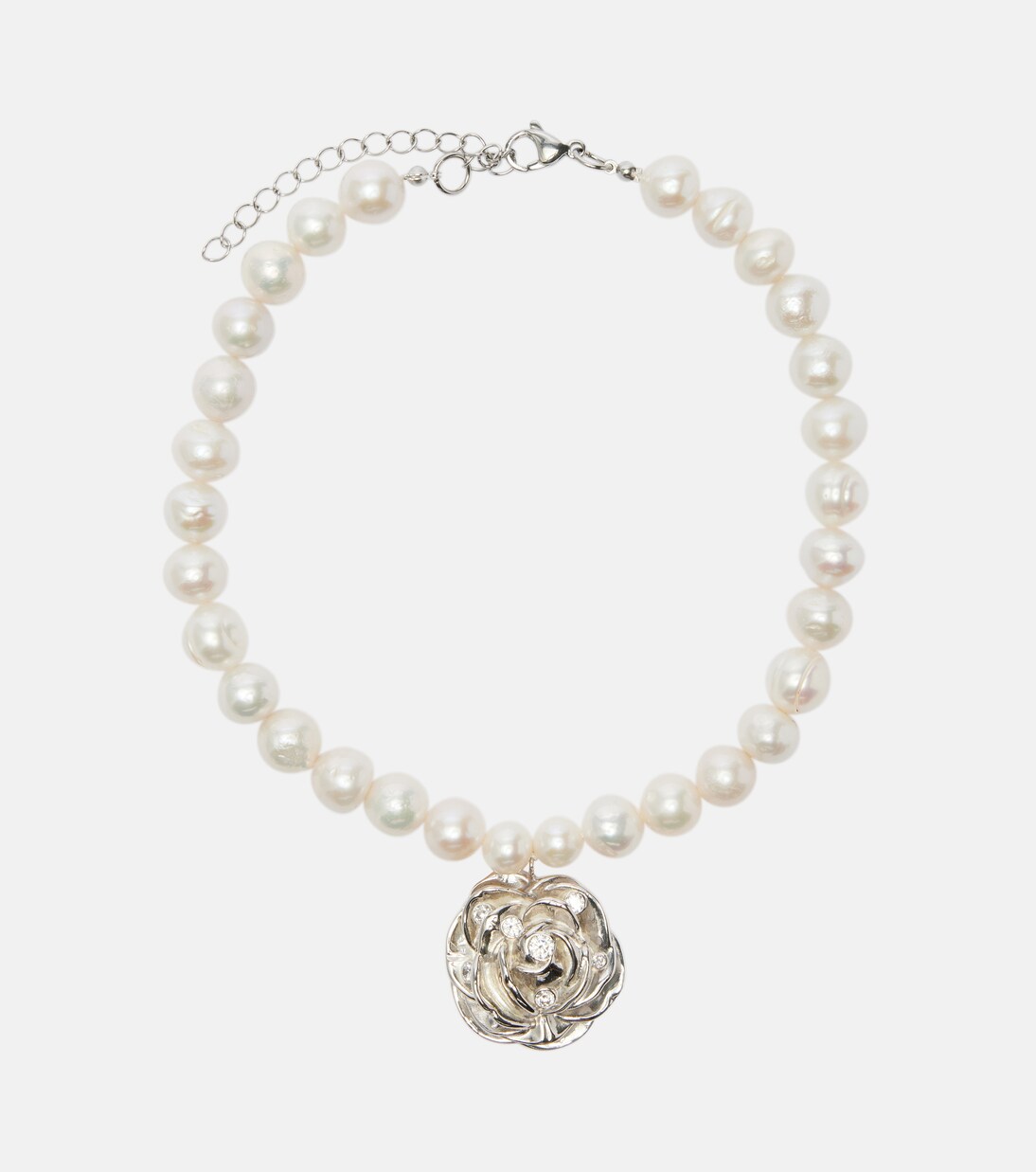 Floral faux pearl pendant necklace | Magda Butrym