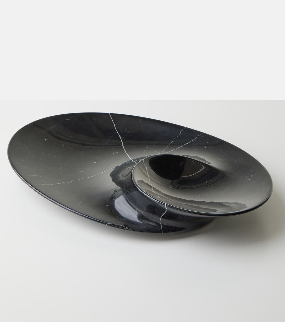 Swirl L48 marble bowl | Zaha Hadid Design