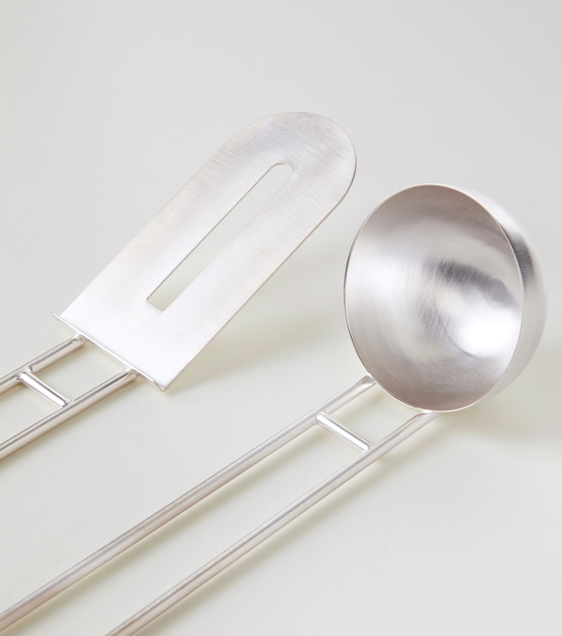 Artefacto spatula and ladle set | Natalia Criado