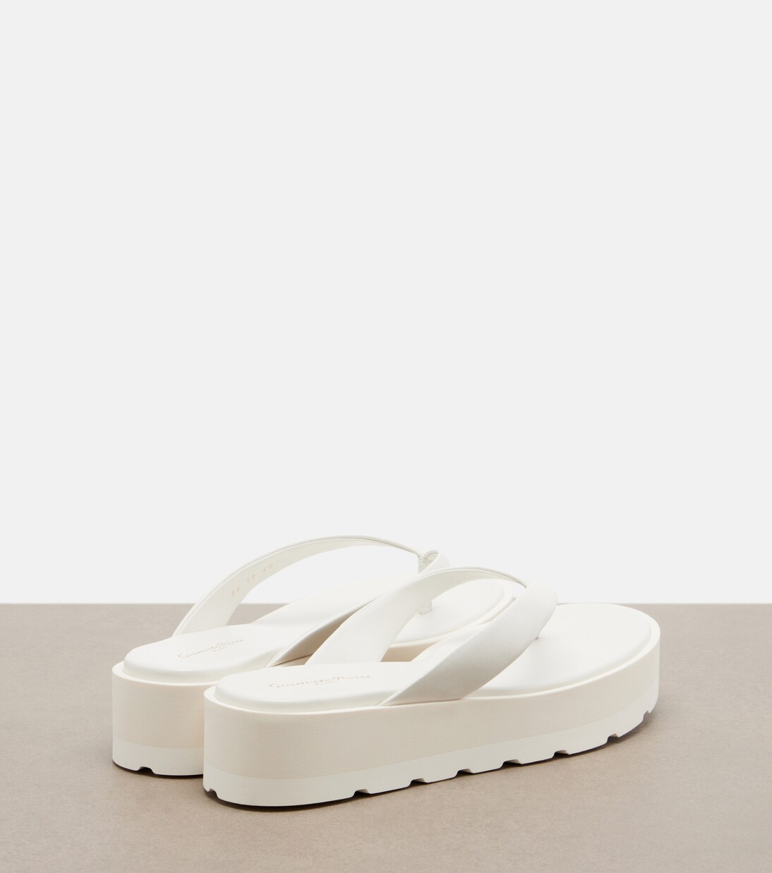 Leather platform thong sandals | Gianvito Rossi