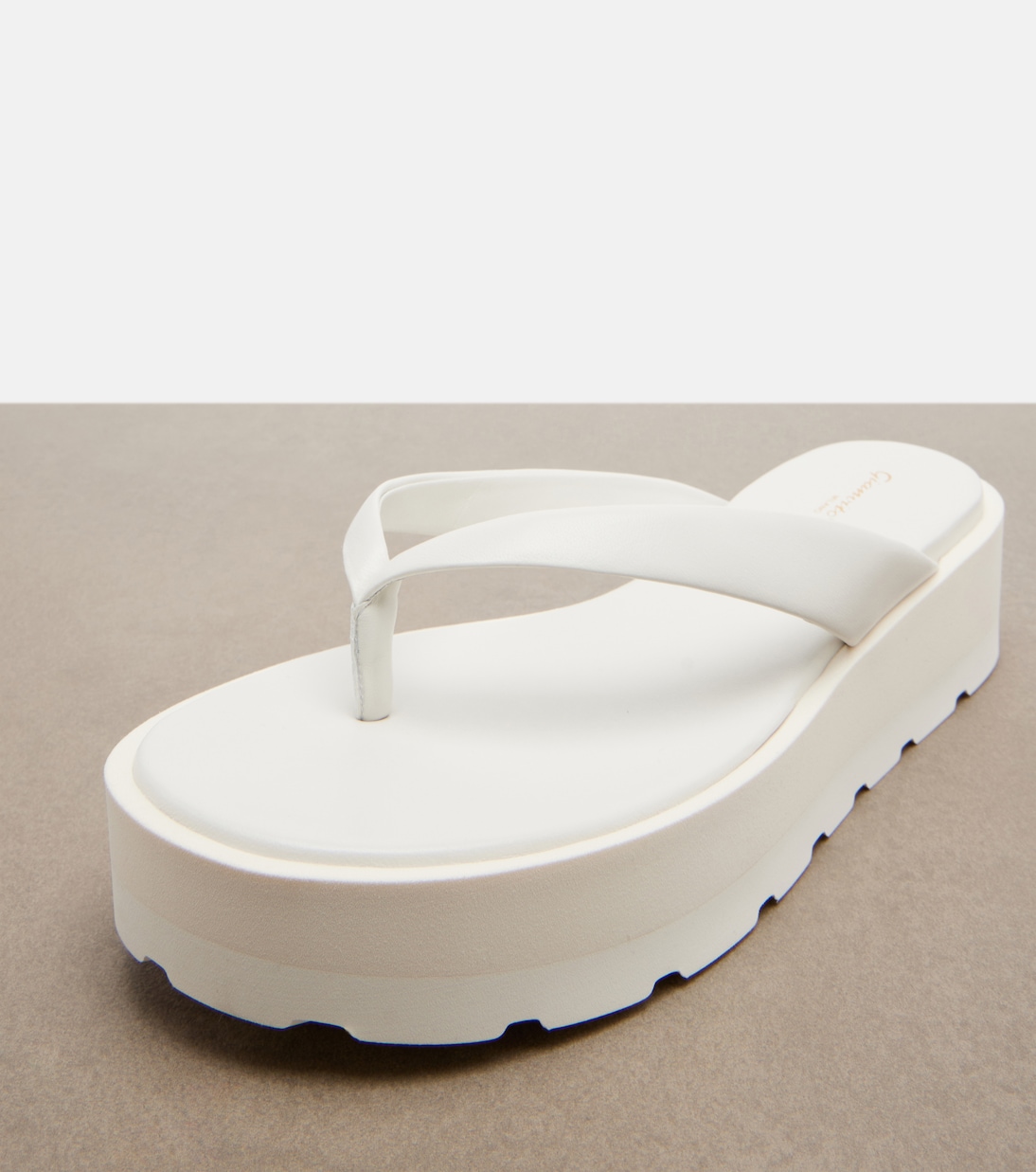 Leather platform thong sandals | Gianvito Rossi