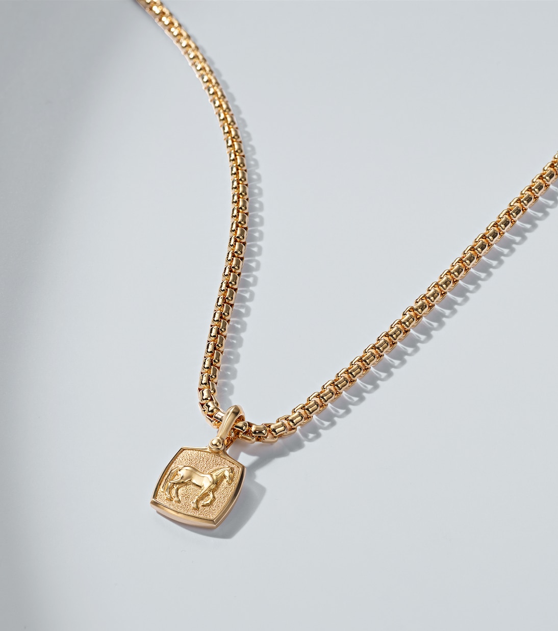Collier Petrvs® Horse Box en or 18 ct (750/1000) | David Yurman