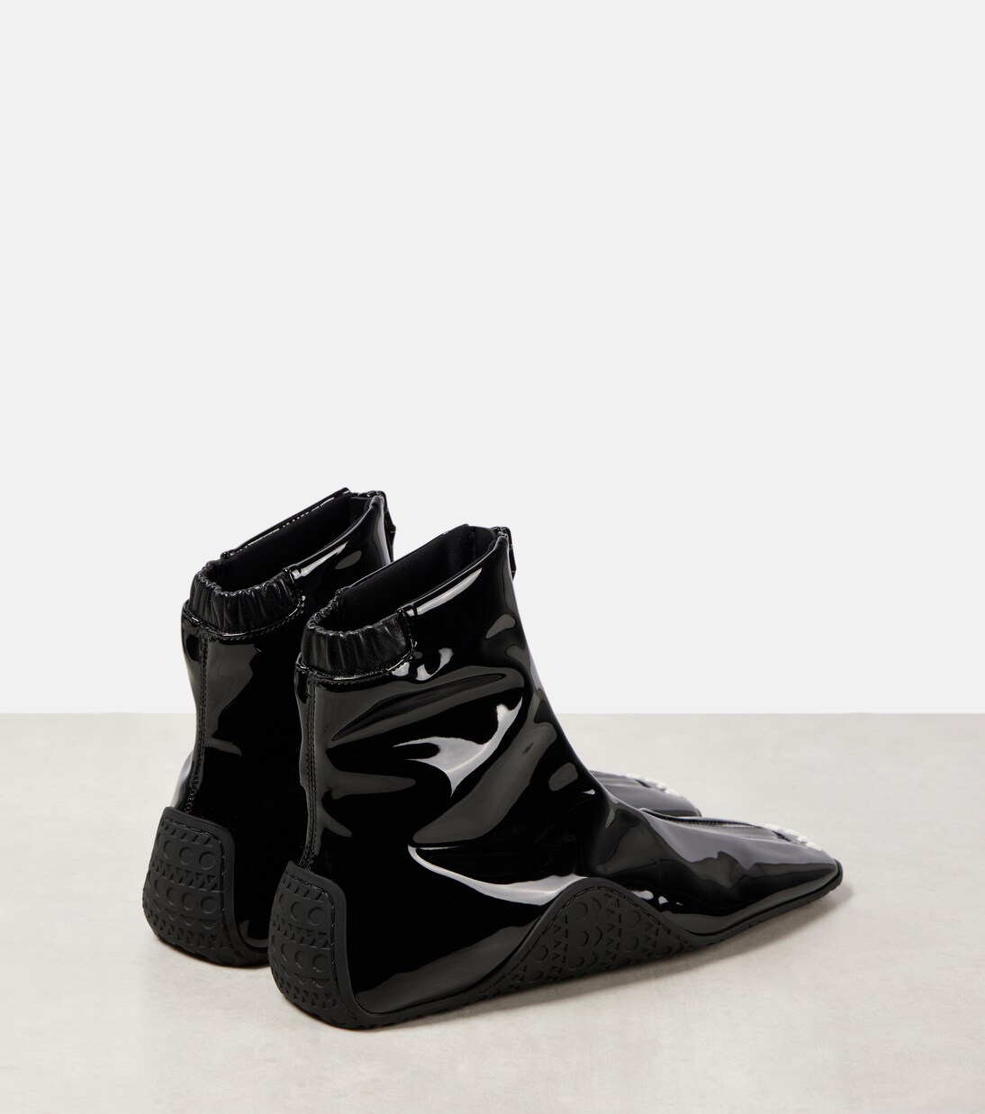 Ankle Boots Sneaker aus Lacklederimitat | Alaïa