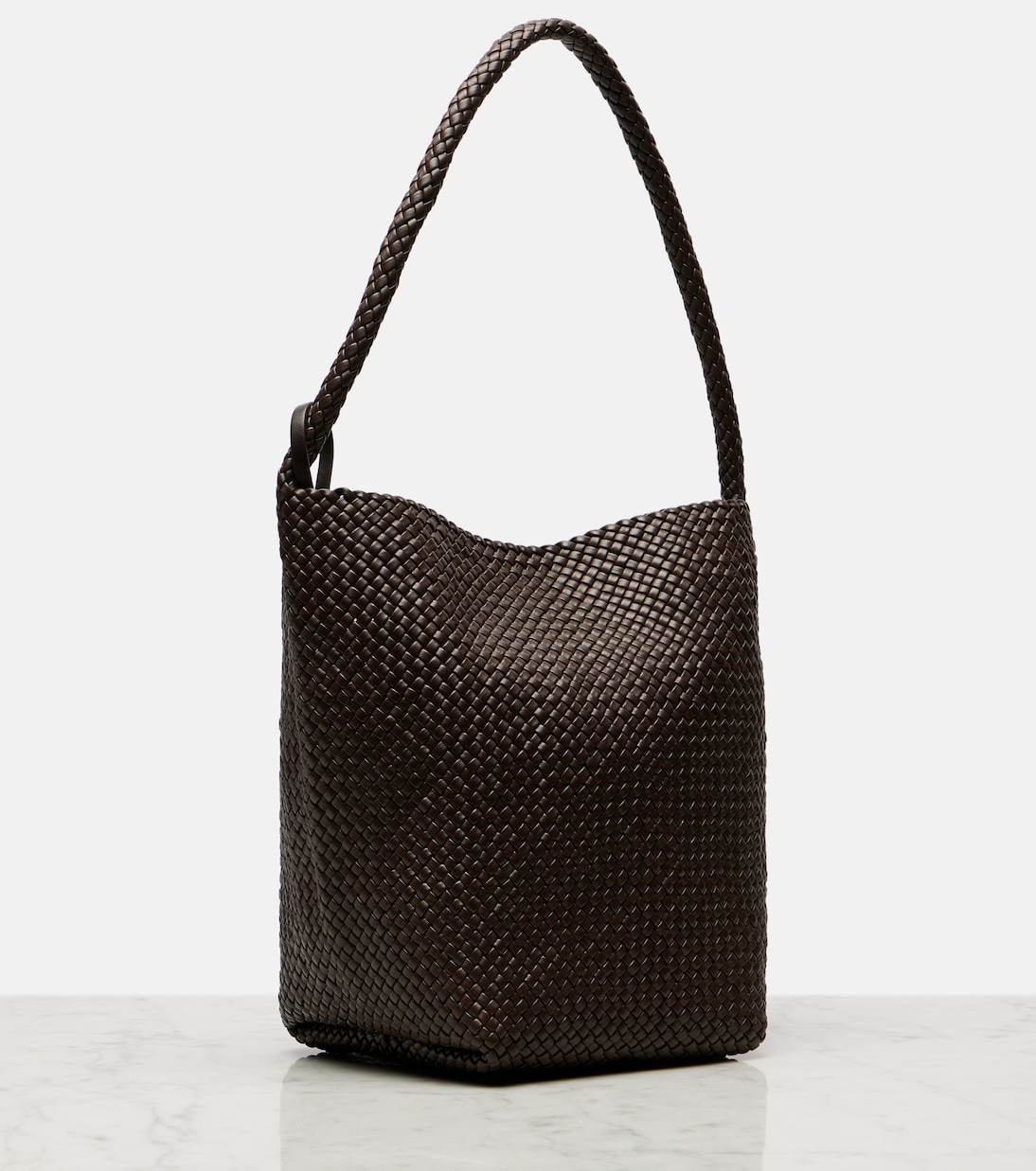 Bolso al hombro N/S Park Medium de piel trenzada | The Row