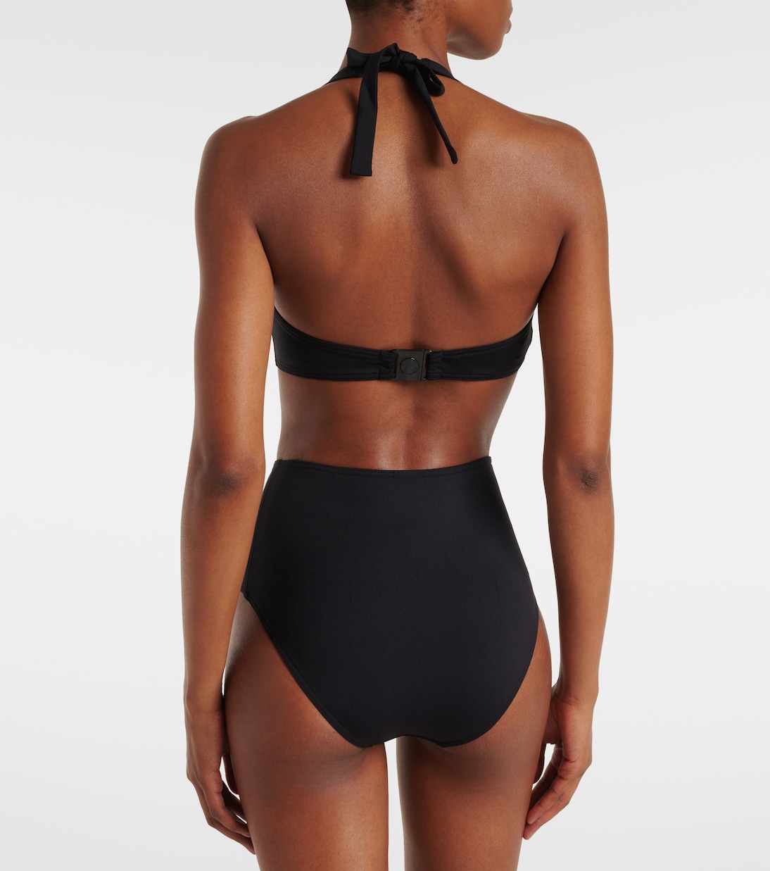 Remember high-rise bikini bottoms | Eres