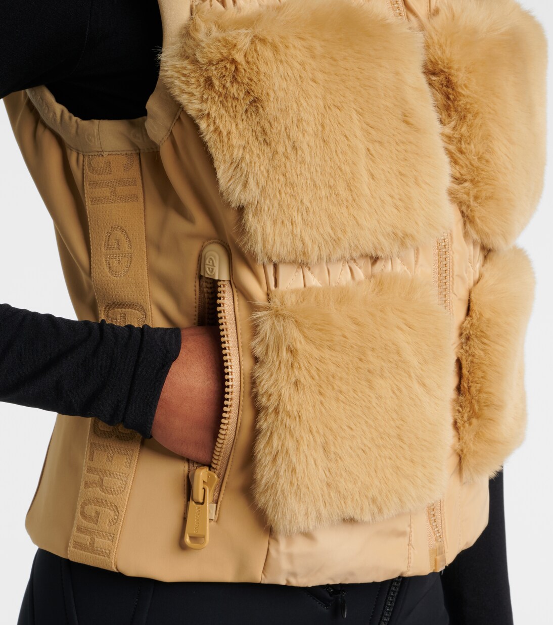 Chic down vest | Goldbergh