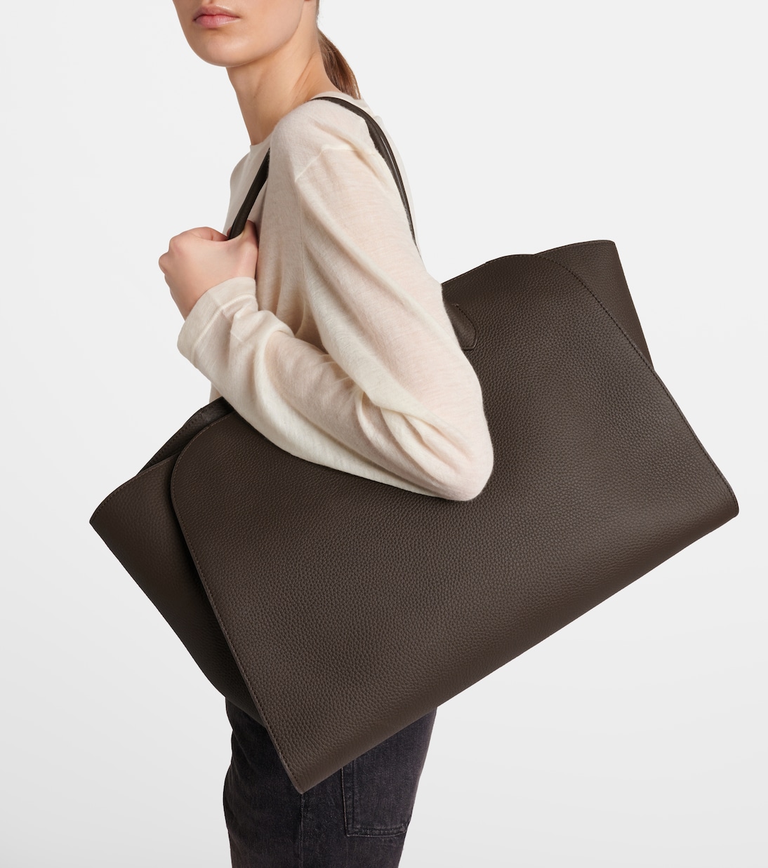 Tote Bag Marlo 17 aus Leder | The Row