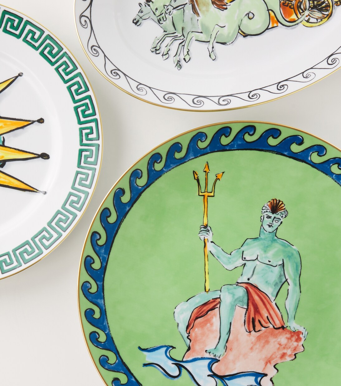 Assiette de présentation Il Viaggio di Nettuno par Luke Edward Hall en porcelaine | Ginori 1735