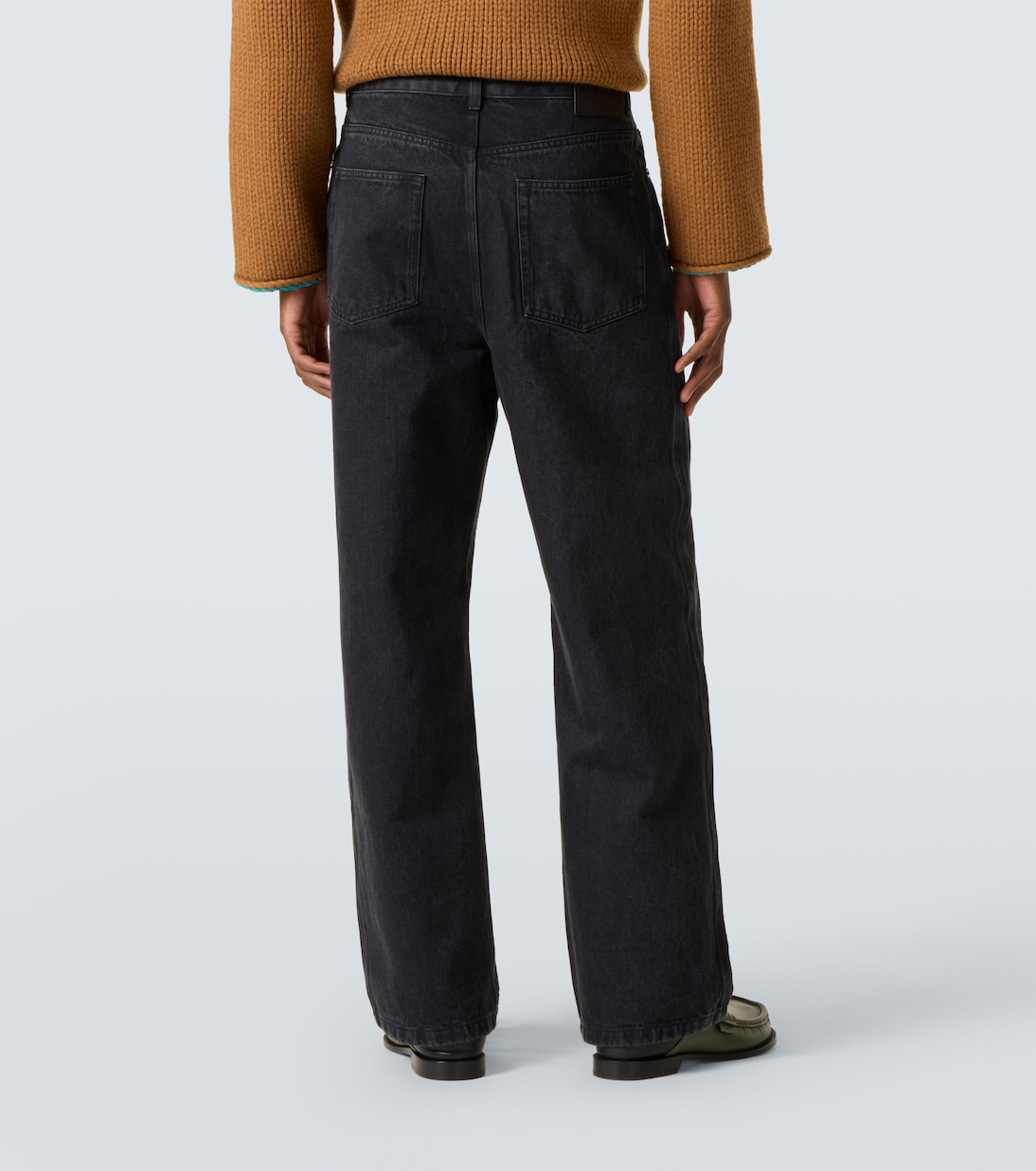 Jean ample Anagram | Loewe