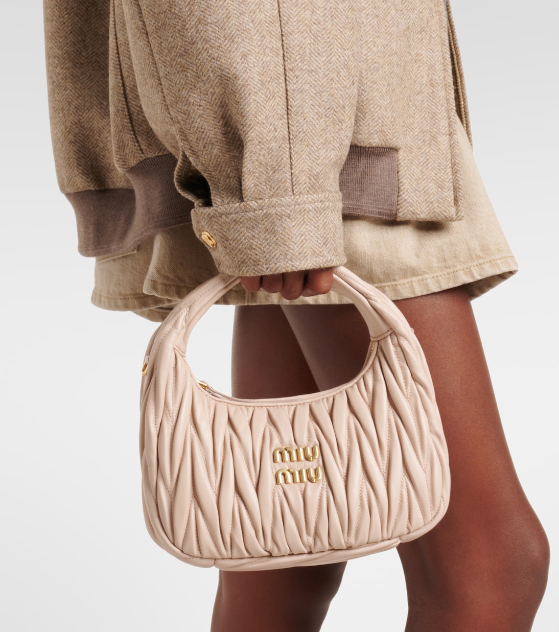 Wander Small matelassé leather shoulder bag | Miu Miu